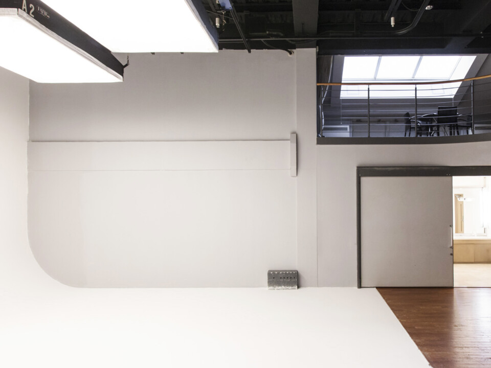 IINO HIROO STUDIO STUDIO 4 スタジオメイン画像1